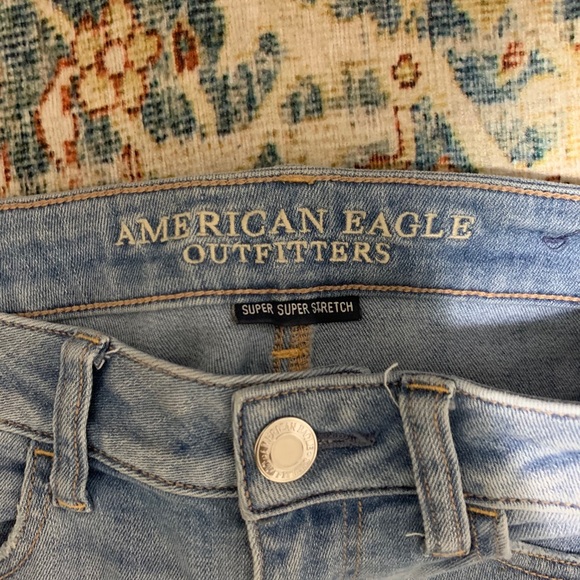 American Eagle jeans - Picture 2 of 3